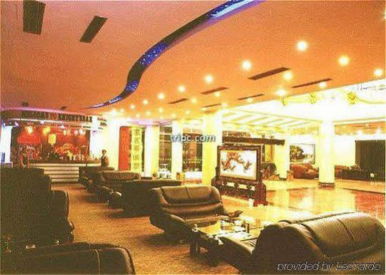 Phoenix Grand Hotel Fenghuang Exterior photo