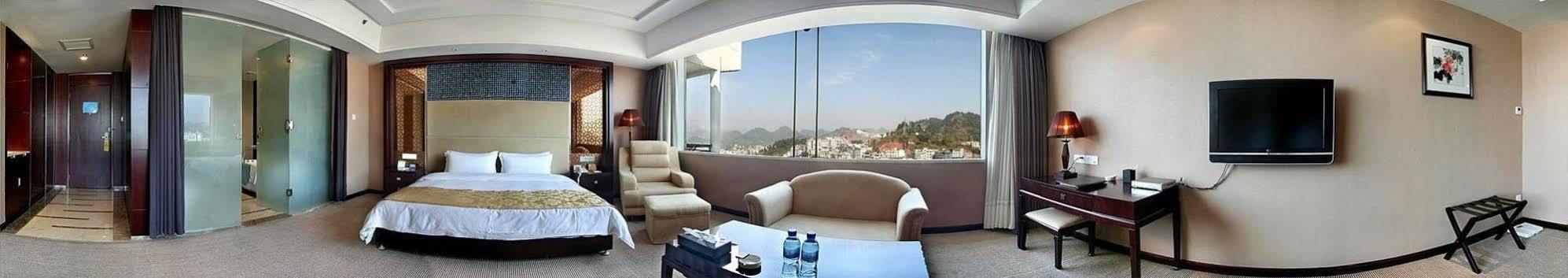 Phoenix Grand Hotel Fenghuang Exterior photo