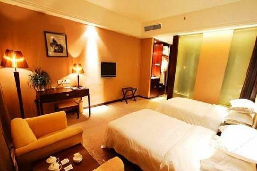 Phoenix Grand Hotel Fenghuang Exterior photo
